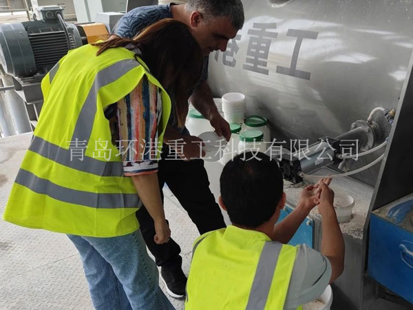 ���ӷ�װ��